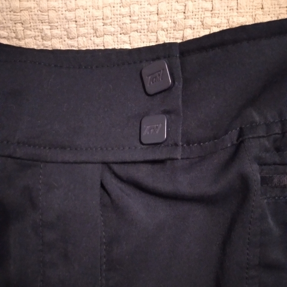 Navy Blue Ladies Tail Golf Shorts Size 6 *LIKE NEW* - Picture 6 of 8